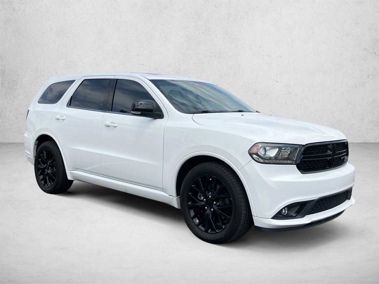 Used 2015 Dodge Durango R/T w/ Blacktop Package RWD image 3