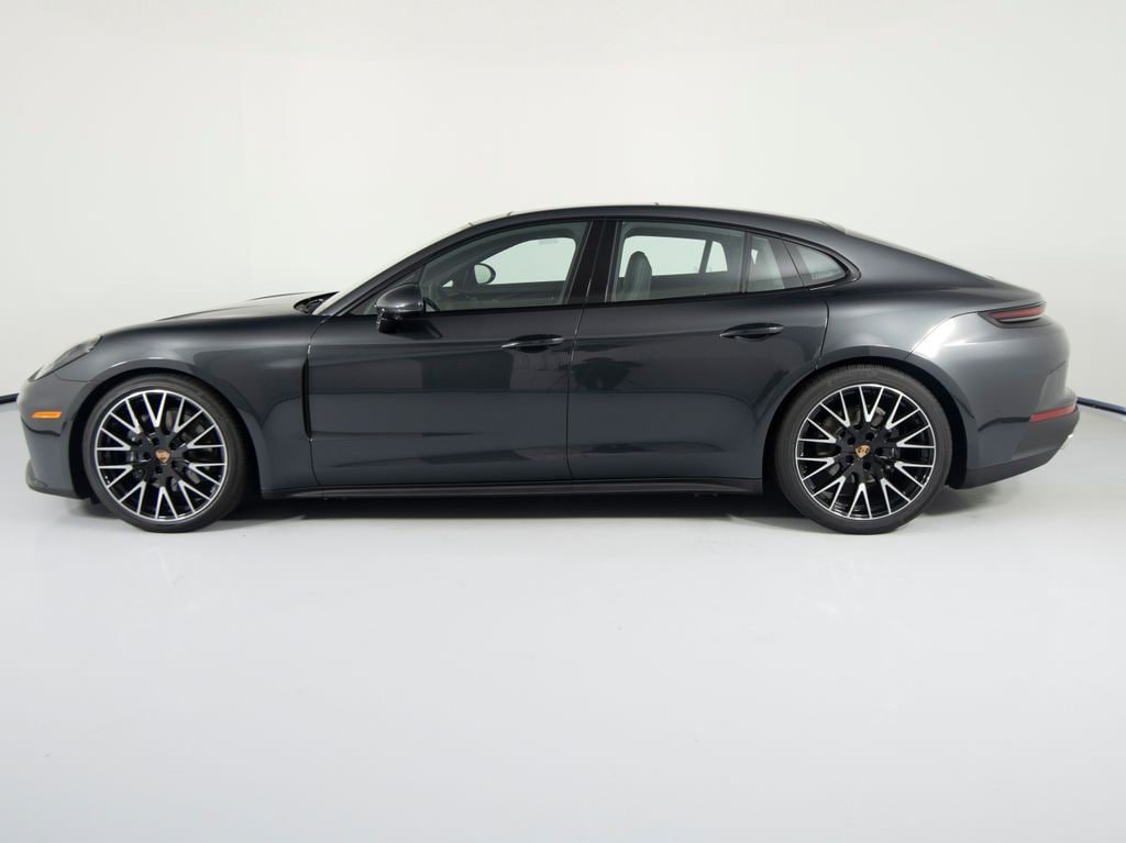 New 2026 Porsche Panamera 4 AWD/4WD image 2