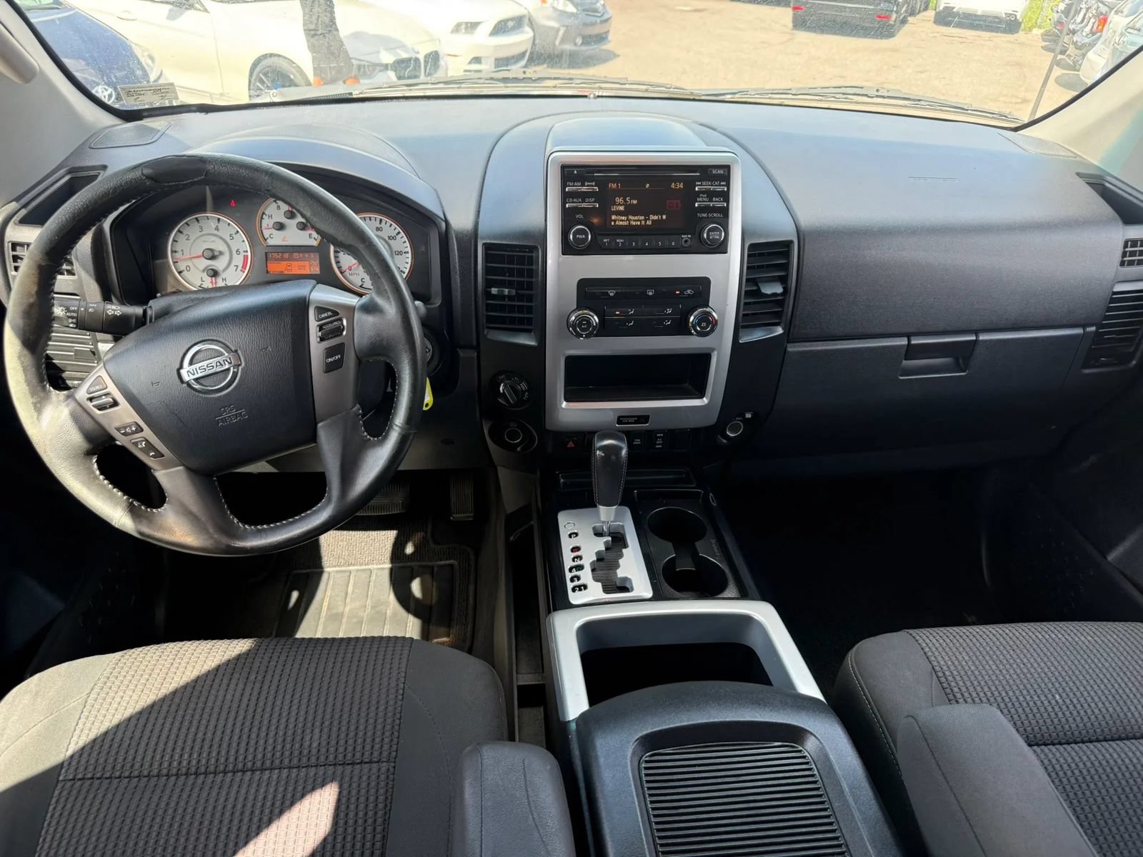 Used 2014 Nissan Titan PRO-4X AWD/4WD image 13