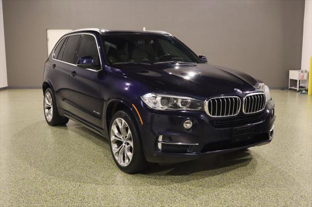Used 2018 BMW X5 sDrive35i w/ Luxury Seating Package RWD image 1