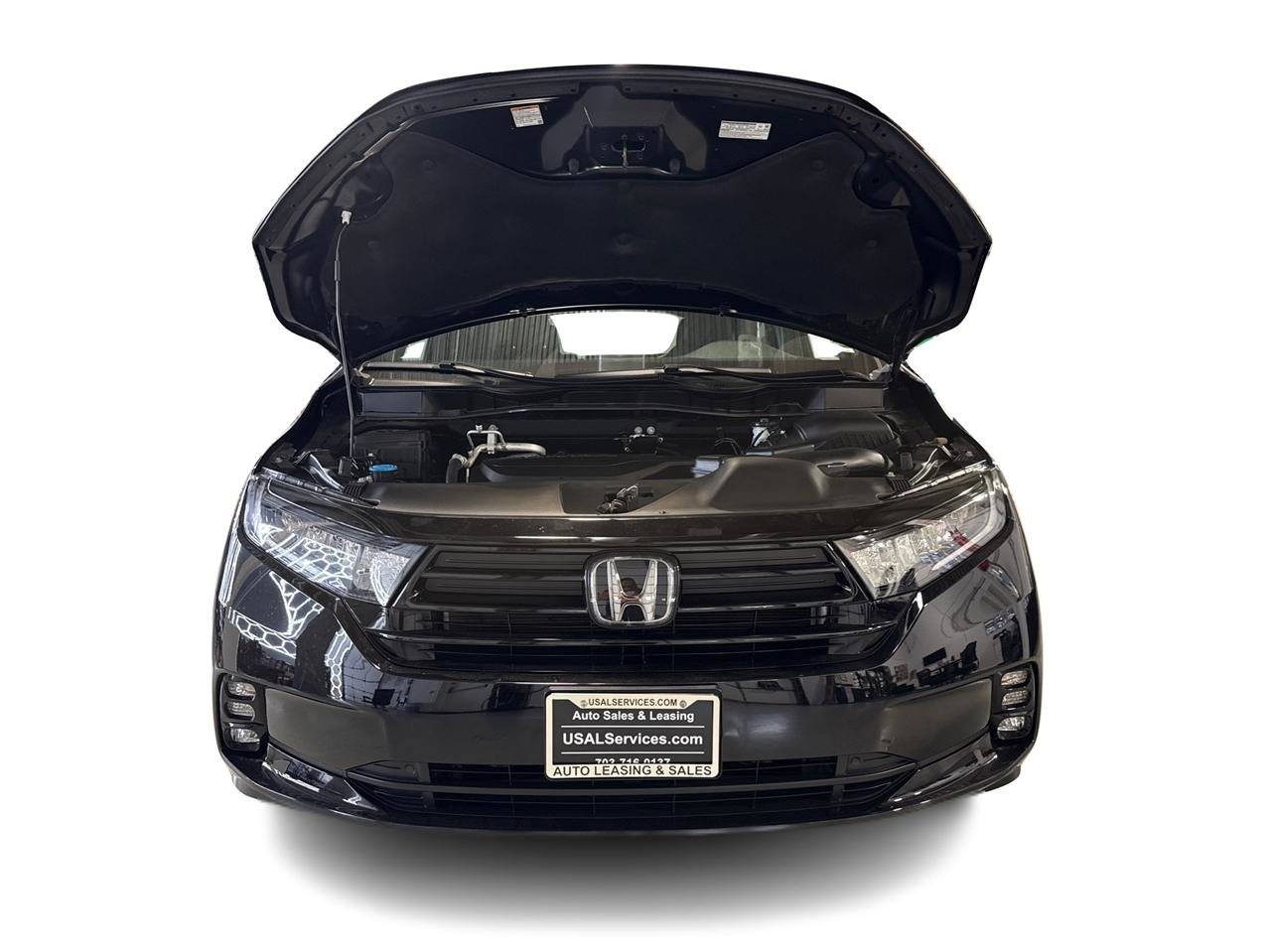 Used 2023 Honda Odyssey Sport image 13