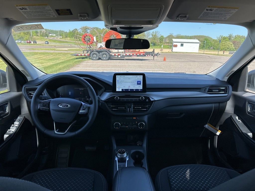 New 2026 Ford Escape Active w/ Cold Weather Package AWD/4WD image 12