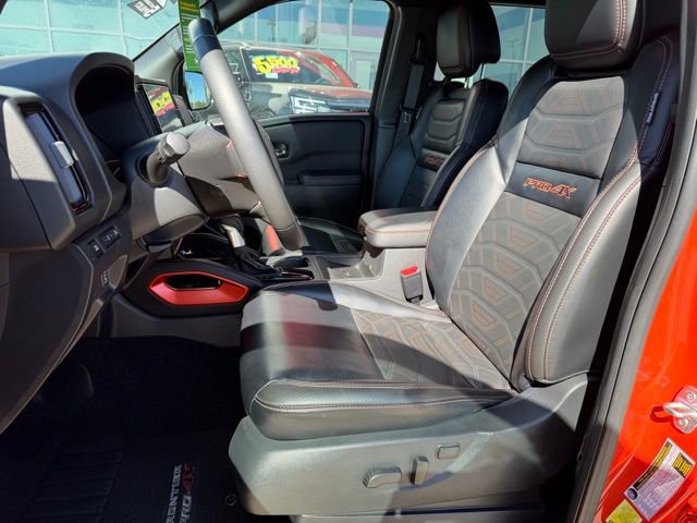 Used 2025 Nissan Frontier PRO-4X w/ Pro Premium Package image 8