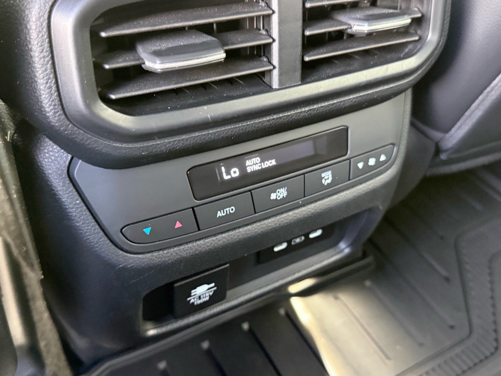 Certified 2025 Honda Pilot TrailSport image 20
