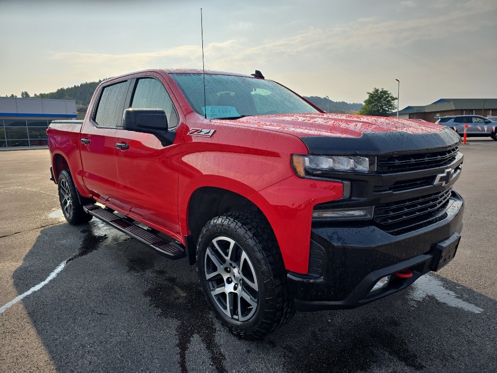Used 2019 Chevrolet Silverado 1500 LT Trail Boss AWD/4WD image 4