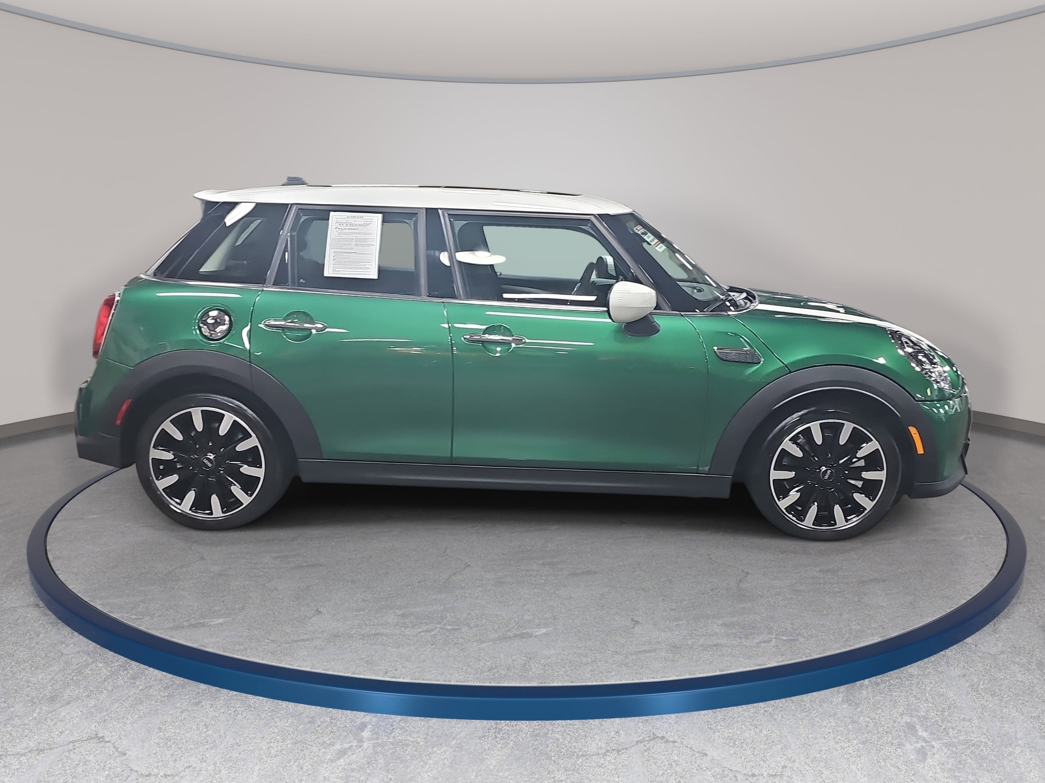 Used 2024 MINI Cooper S image 4