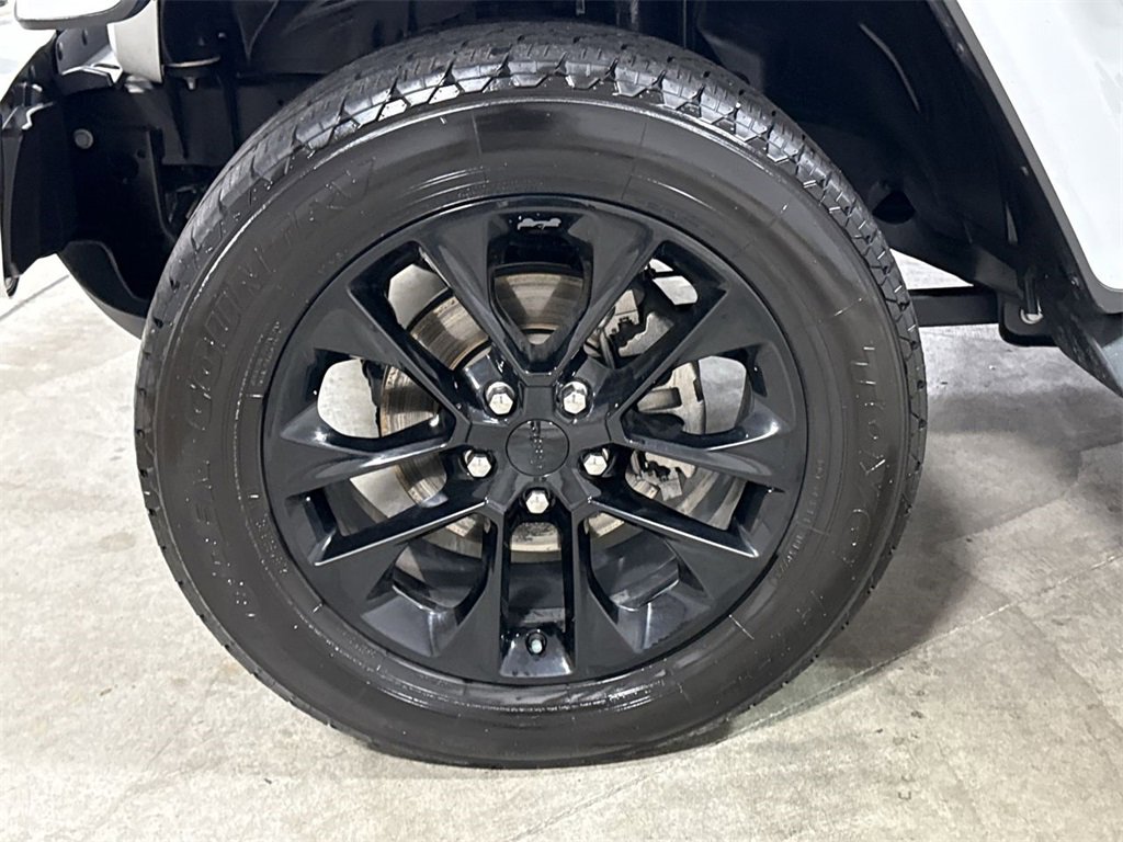 Used 2021 Jeep Wrangler Unlimited Sahara image 26