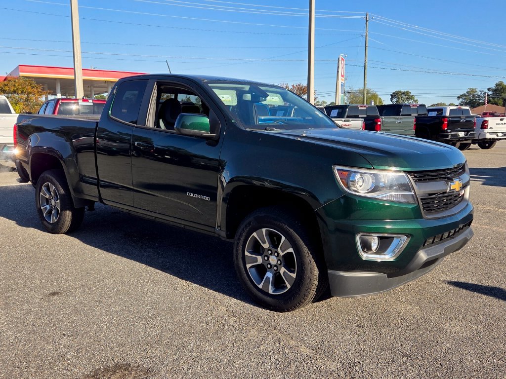 Used 2015 Chevrolet Colorado Z71 AWD/4WD image 14