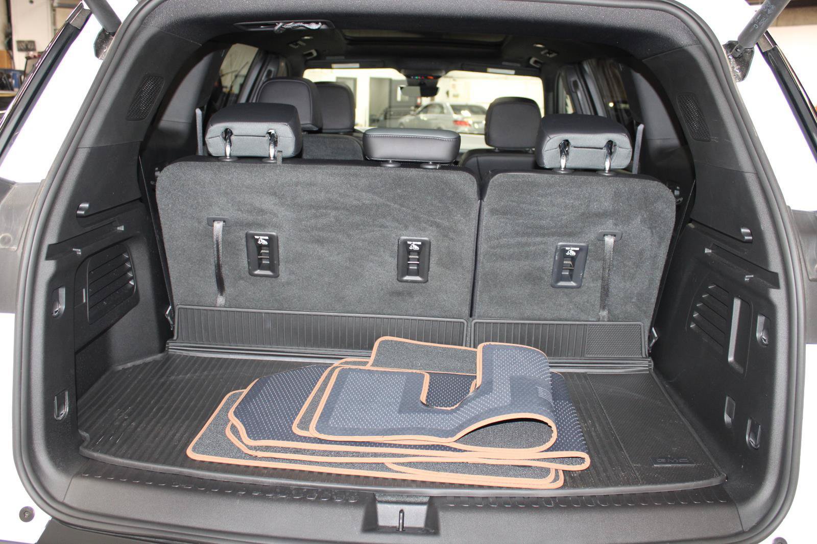 Used 2026 GMC Acadia AT4 w/ Luxury Package AWD/4WD image 24