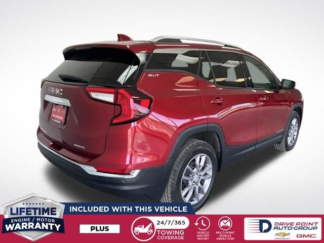 Used 2024 GMC Terrain SLT w/ Tech Package image 3