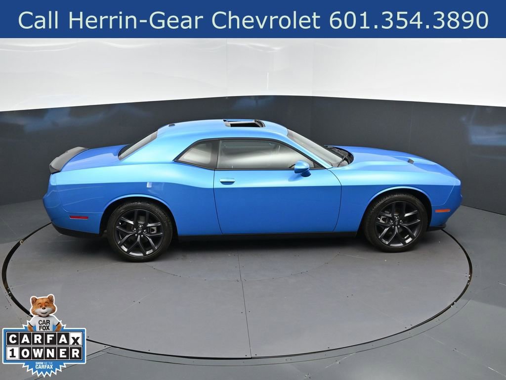 Used 2023 Dodge Challenger SXT w/ Blacktop Package image 35