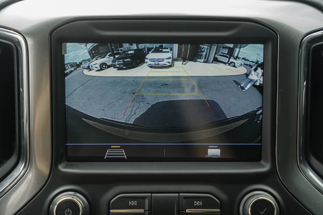 Used 2022 Chevrolet Silverado 1500 LT Trail Boss w/ LPO, Dark Essentials Package AWD/4WD image 43