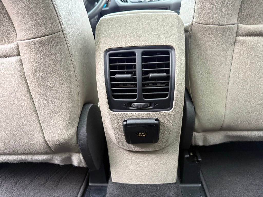 Used 2017 Ford Escape Titanium w/ Equipment Group 301A image 31