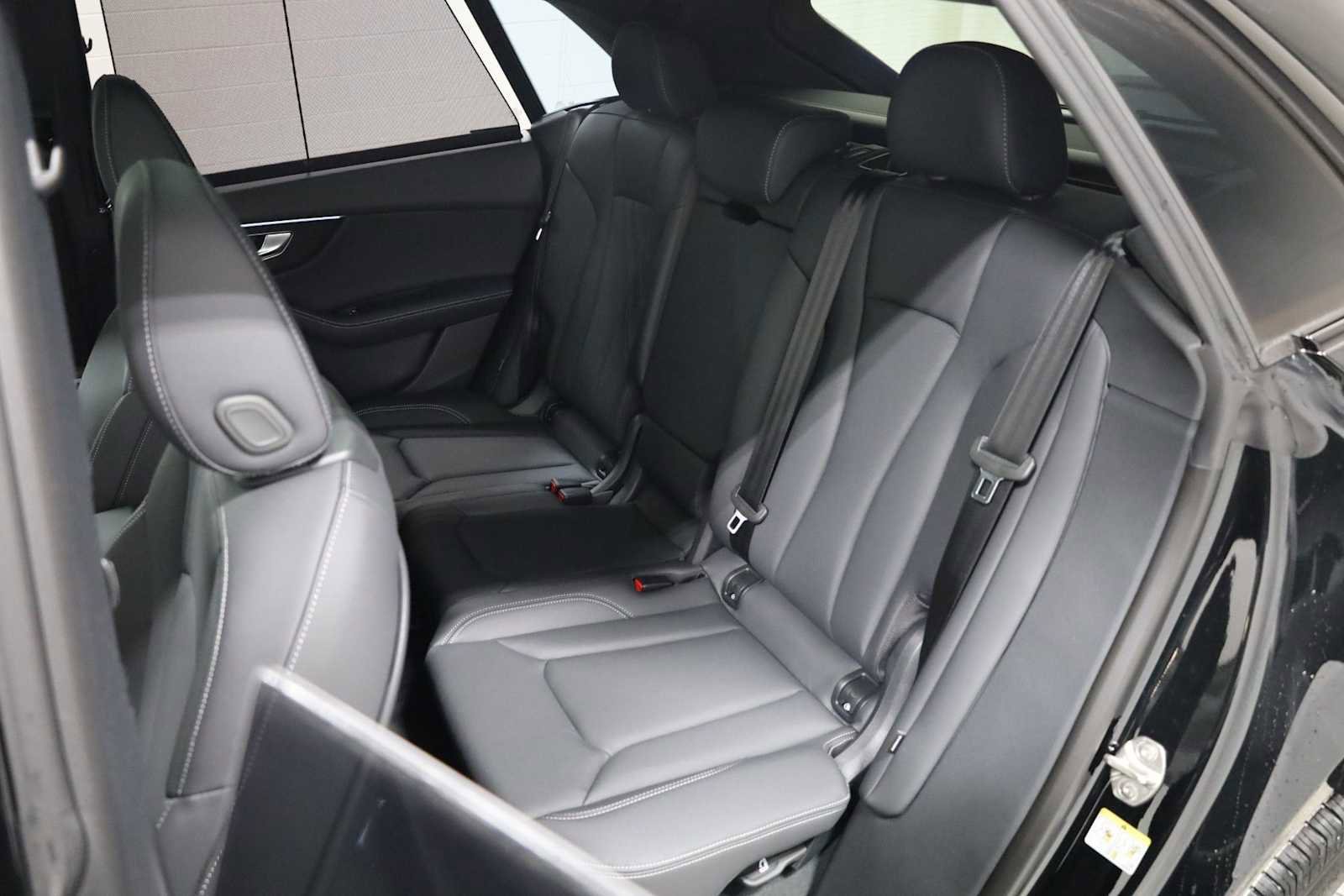 New 2026 Audi Q8 Premium Plus image 33