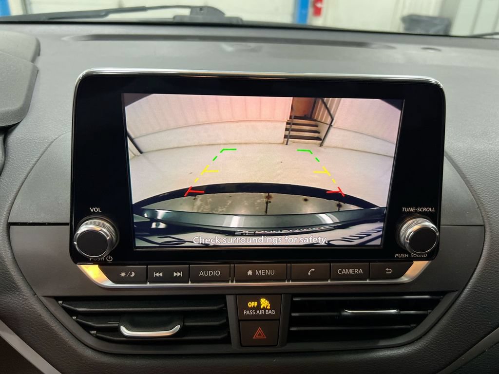Used 2020 Nissan Altima 2.5 S FWD image 15