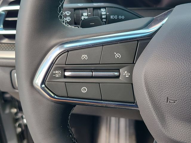 New 2026 Chevrolet Traverse LT FWD image 24