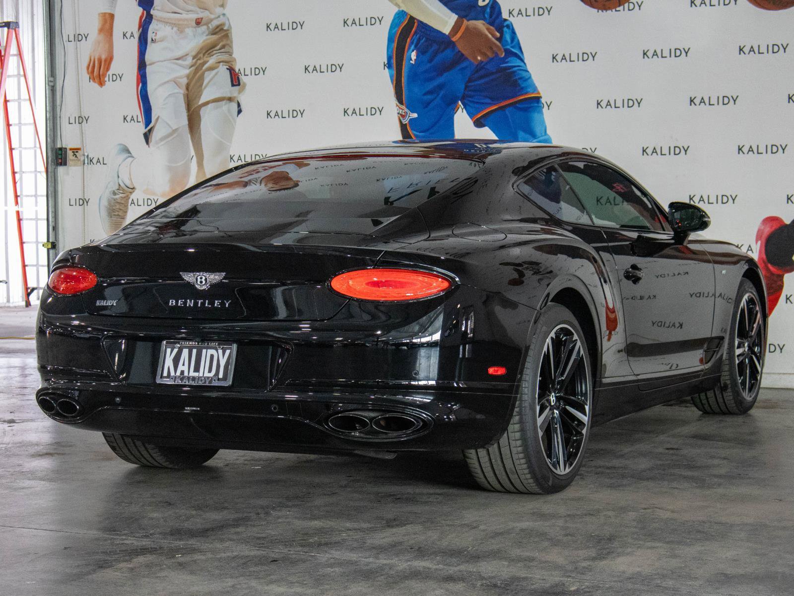 Used 2021 Bentley Continental GT AWD/4WD image 26