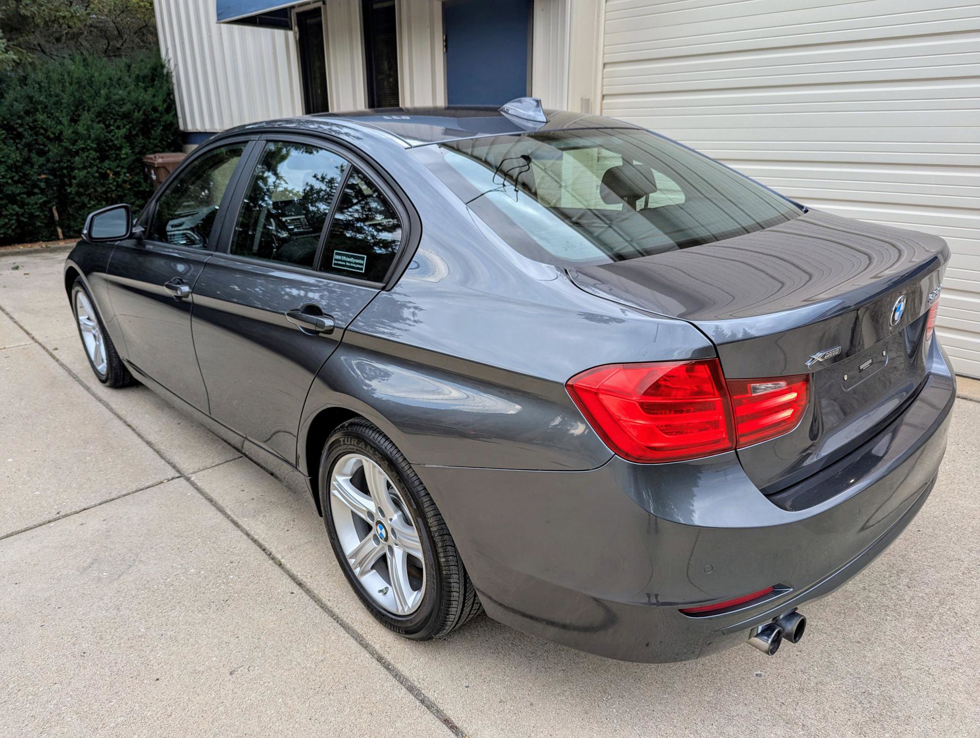 Used 2014 BMW 328i xDrive Sedan image 3