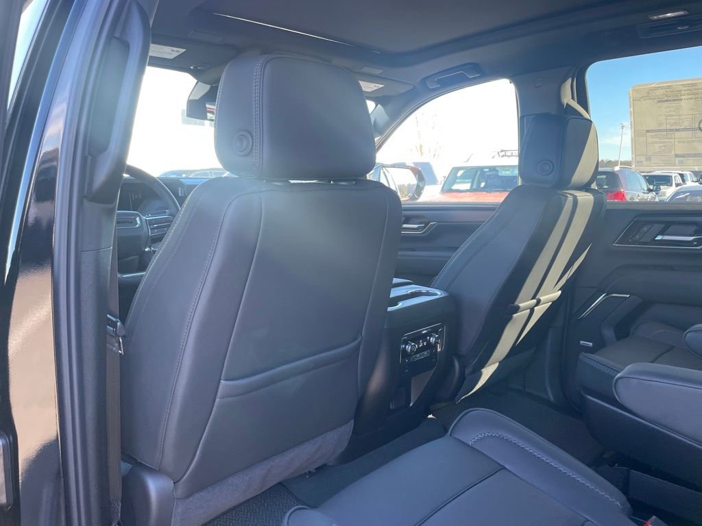New 2026 GMC Yukon XL Denali w/ Sun & Power Step Package image 22