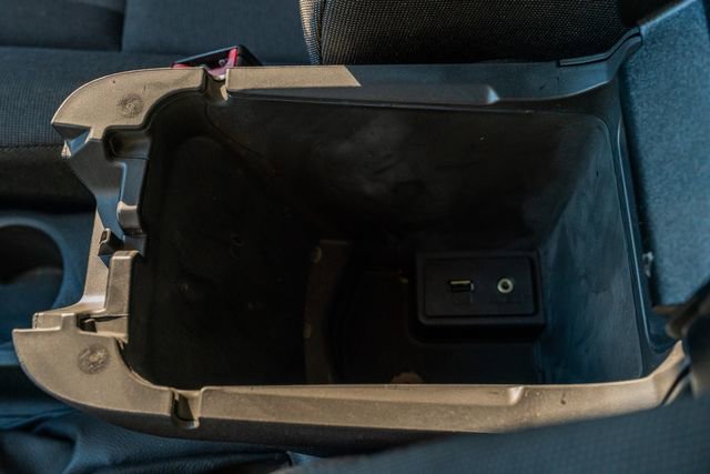 Used 2017 Ford Transit Connect XLT image 34