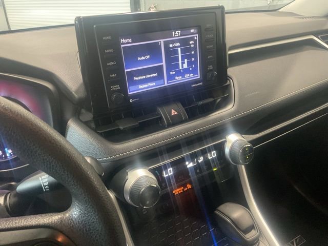 Used 2021 Toyota RAV4 LE AWD/4WD image 15