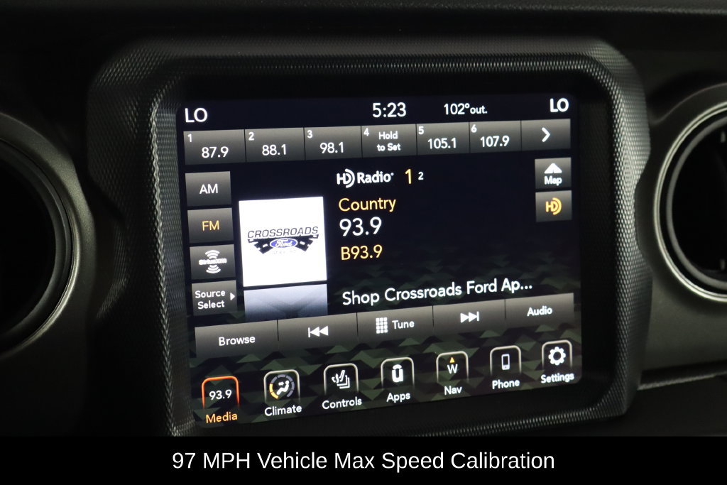 Used 2023 Jeep Wrangler Unlimited w/ Cold Weather Group AWD/4WD image 28