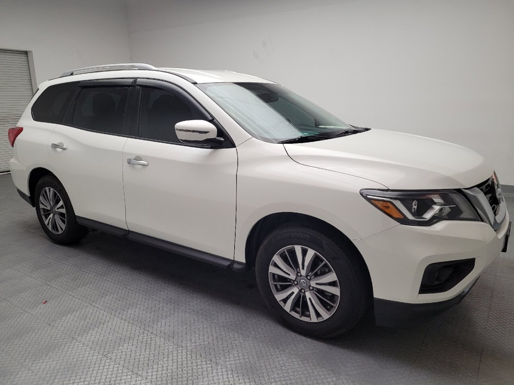 Used 2020 Nissan Pathfinder SV FWD image 11