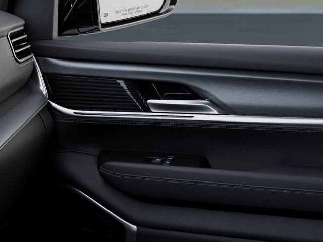 New 2026 Jeep Grand Wagoneer Limited AWD/4WD image 25