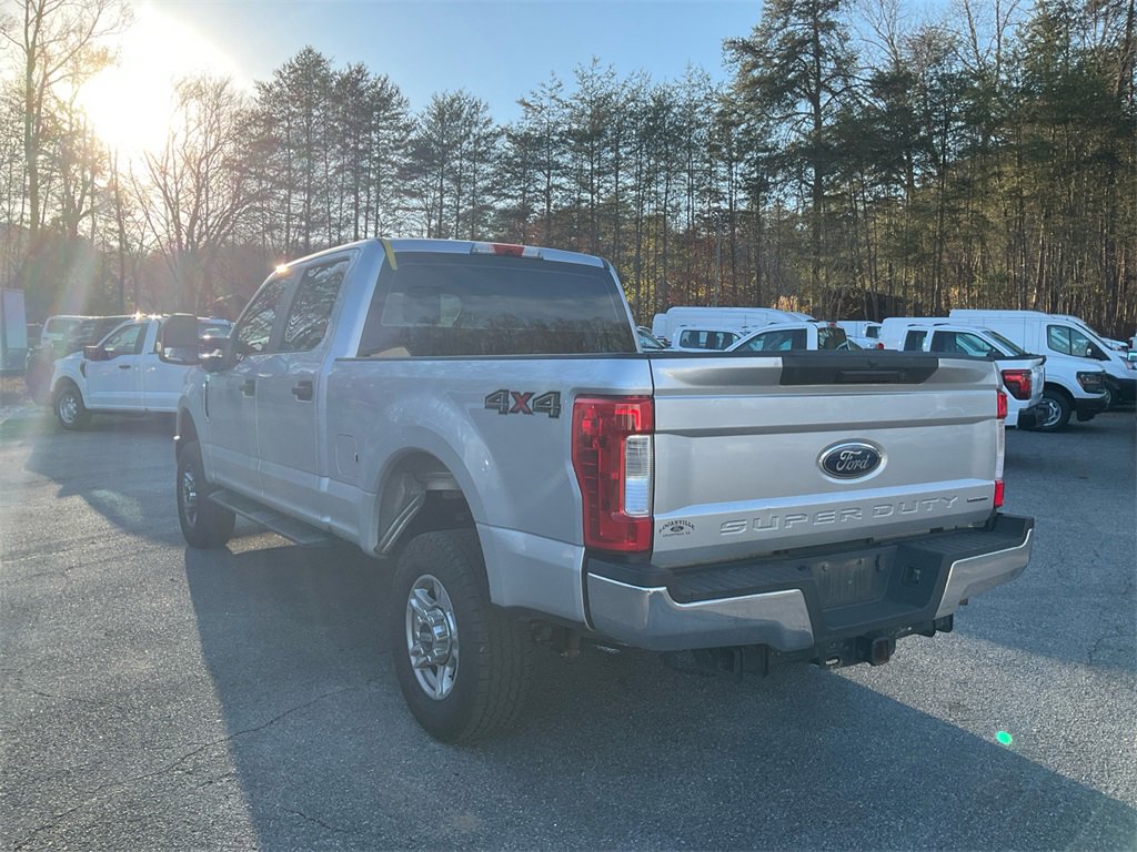 Used 2017 Ford F250 XL w/ Power Equipment Group image 7
