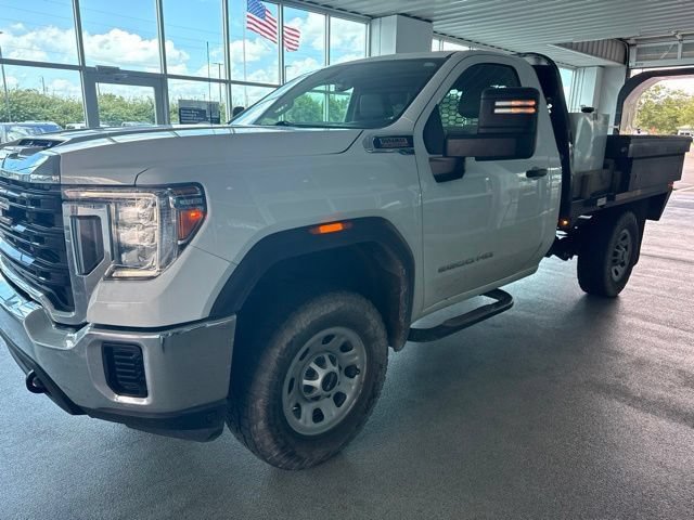 Used 2023 GMC Sierra 3500 Pro w/ Convenience Package AWD/4WD image 3
