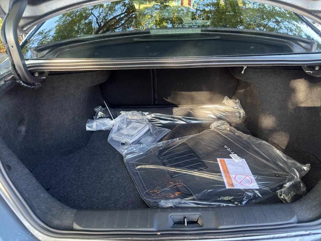 New 2025 Nissan Sentra SR image 31