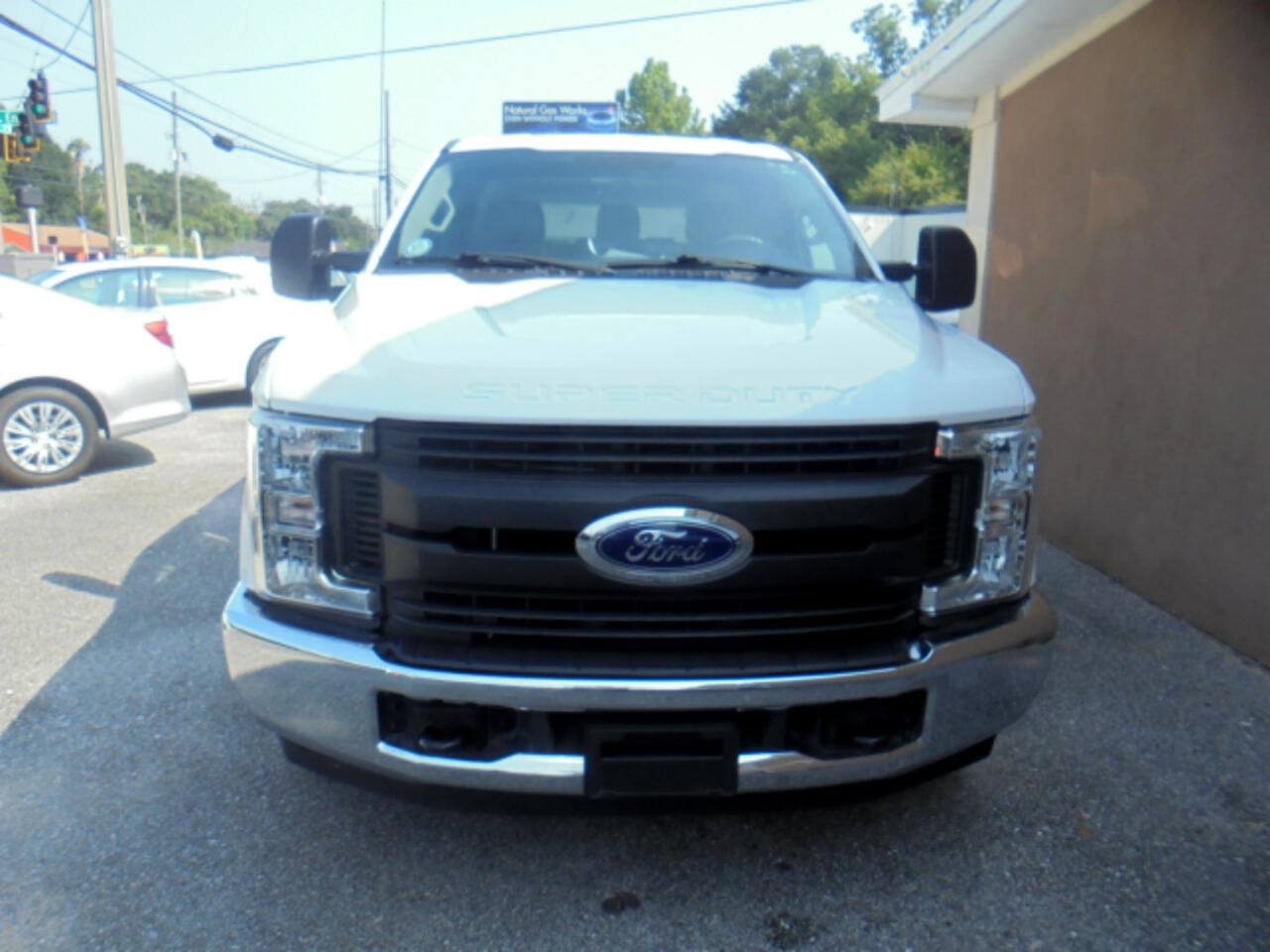 Used 2017 Ford F250 XL w/ XL Value Package image 2