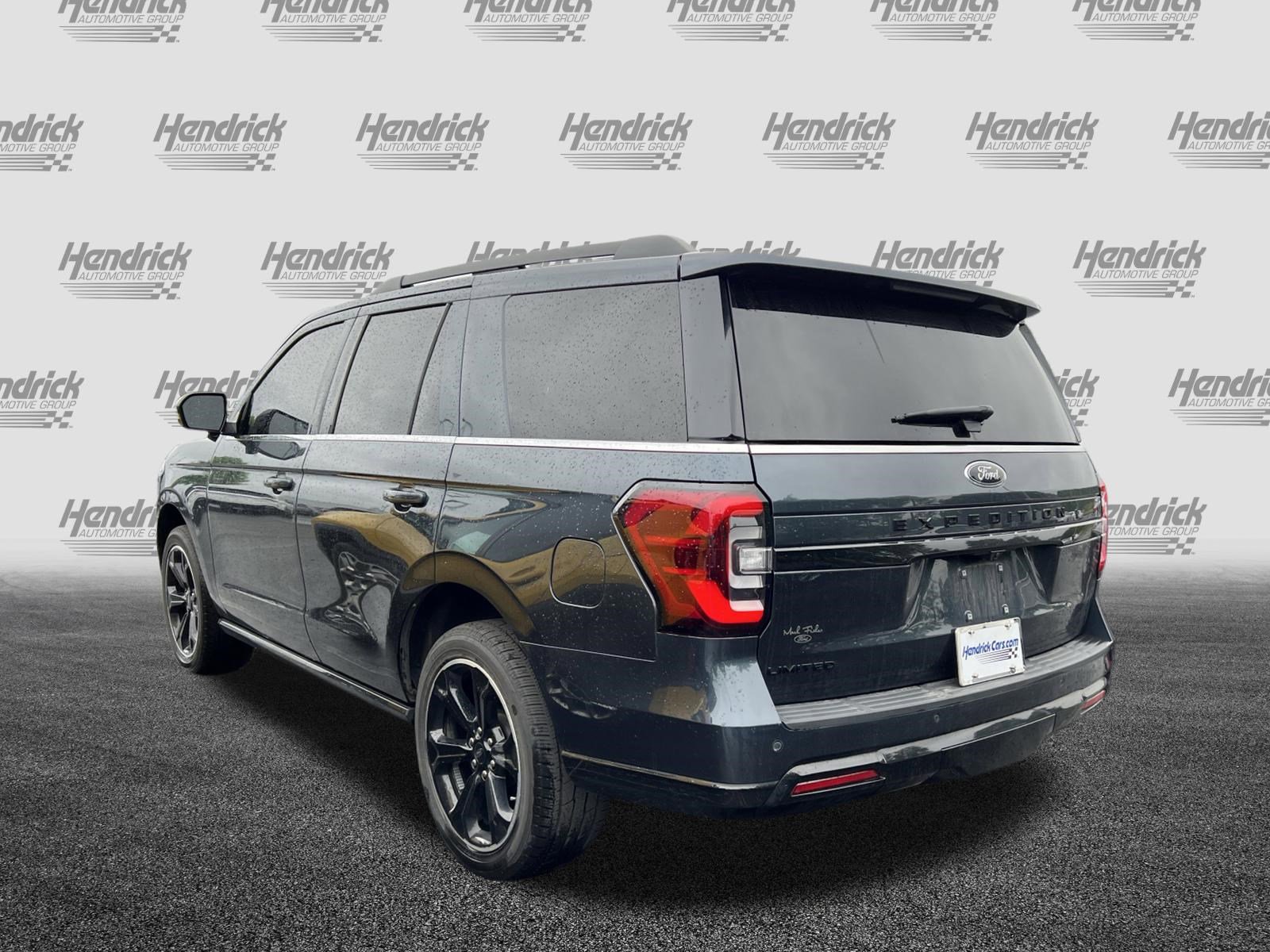 Used 2024 Ford Expedition Limited AWD/4WD image 8