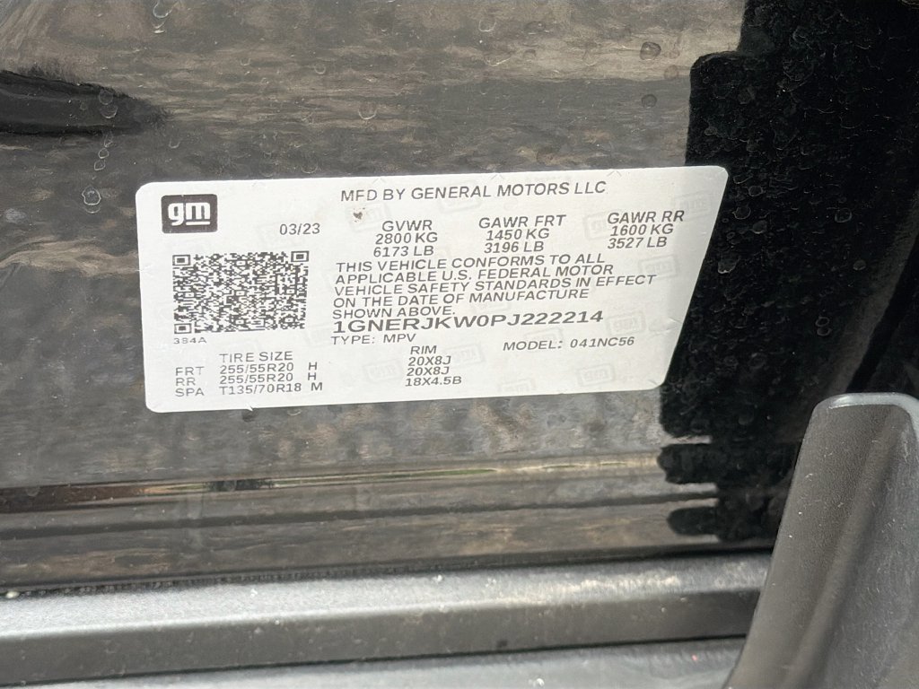 Used 2023 Chevrolet Traverse RS FWD image 34