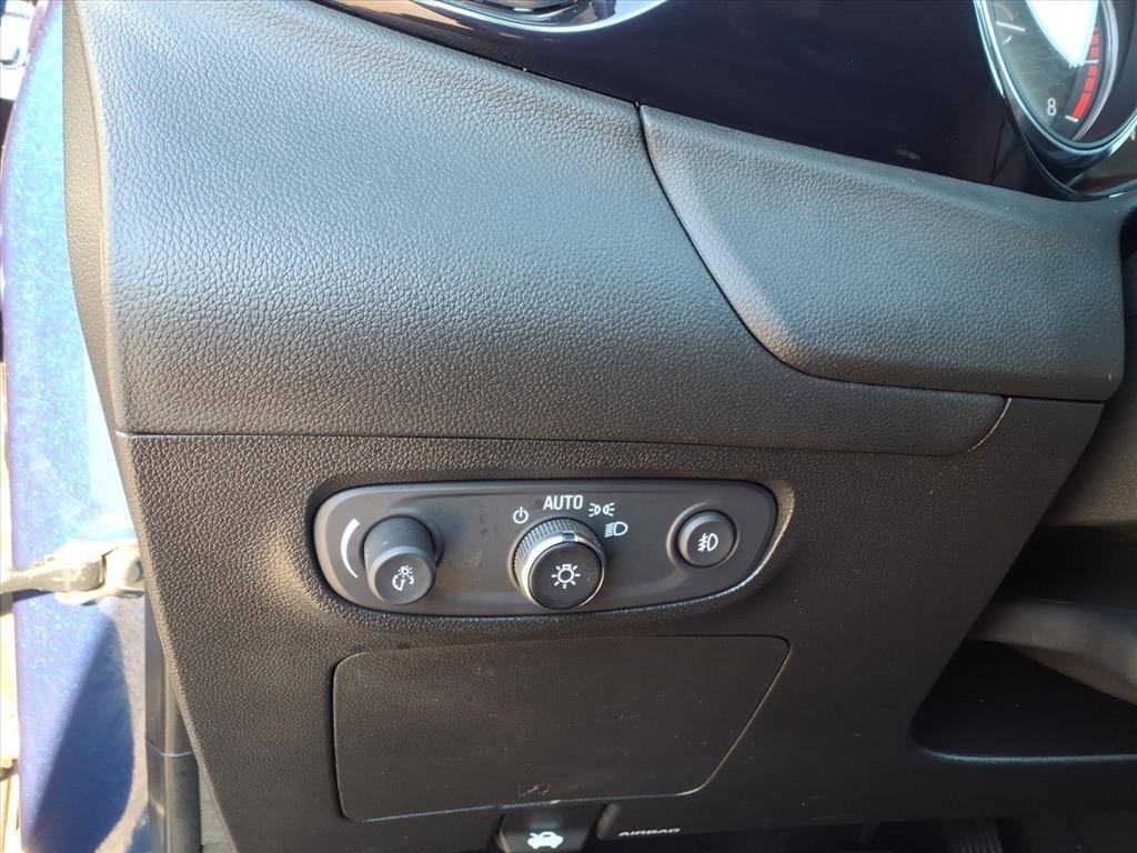 Used 2023 Buick Encore GX Select image 30