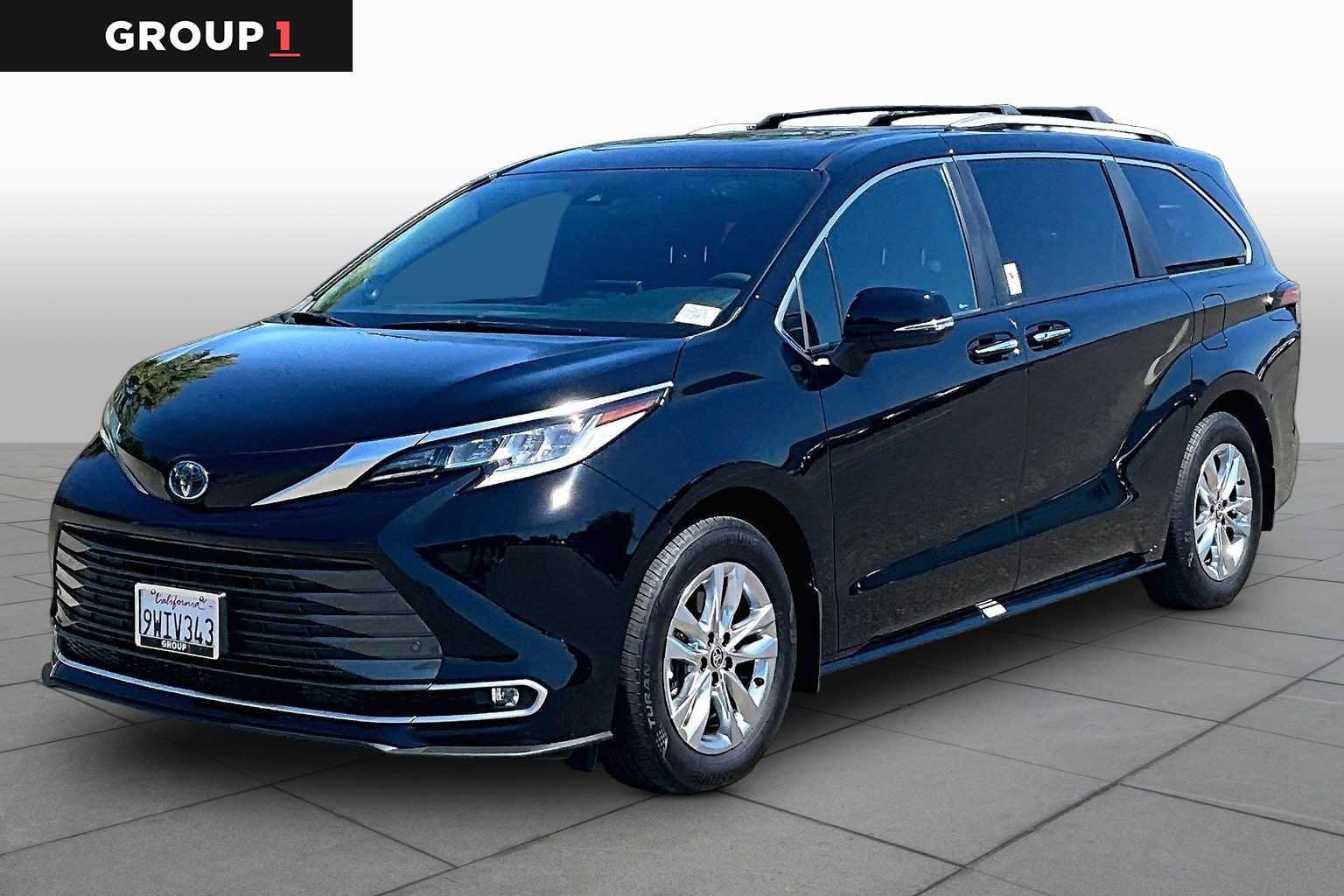 Used 2025 Toyota Sienna Limited