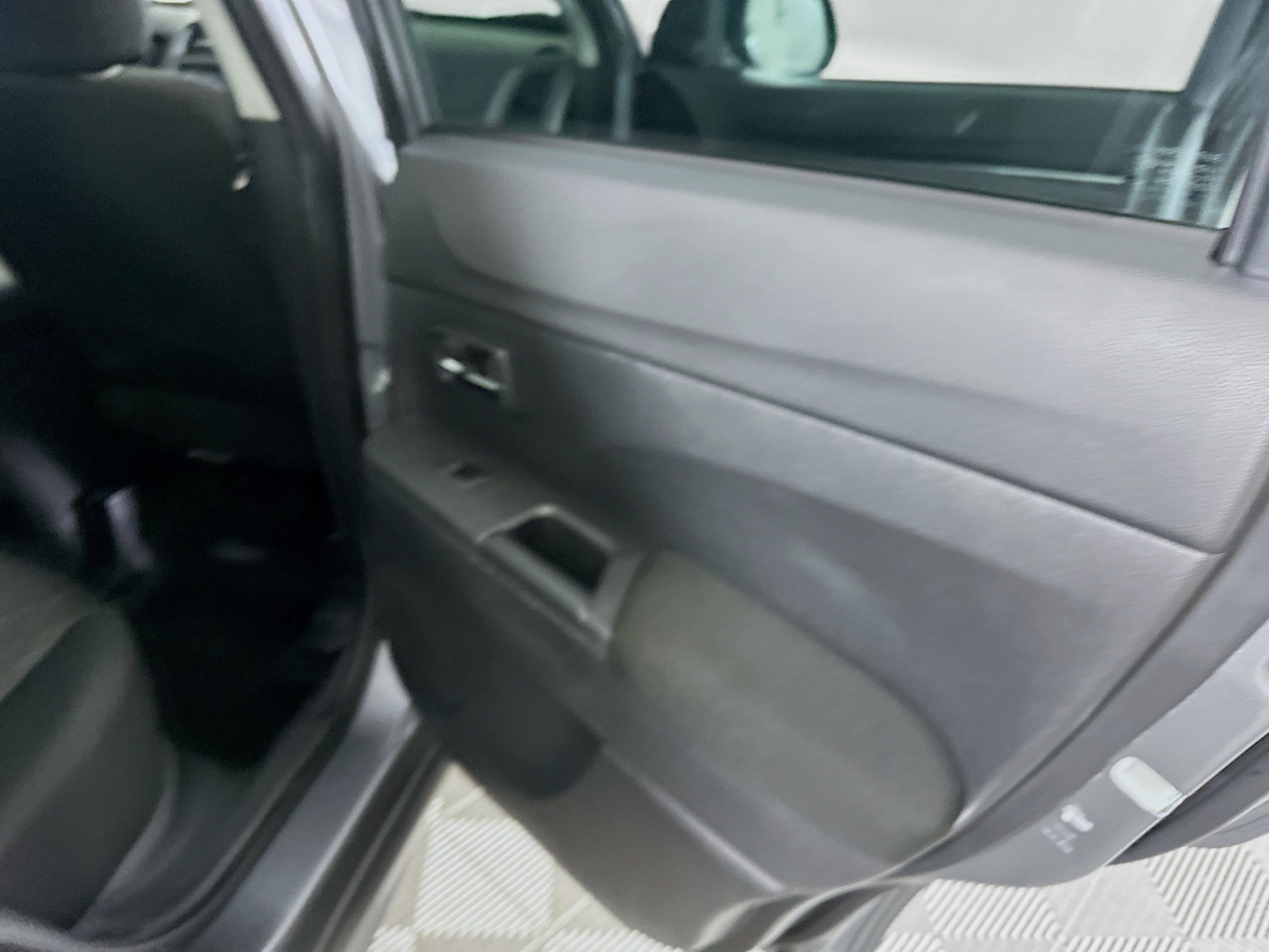 Used 2025 Mitsubishi Outlander Sport AWD image 28