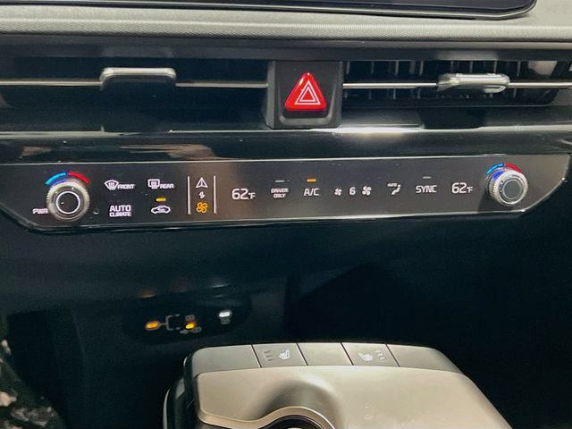 New 2026 Kia EV6 Light RWD image 16