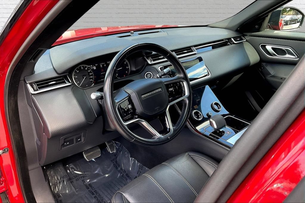 Used 2022 Land Rover Range Rover Velar R-Dynamic S AWD/4WD image 16