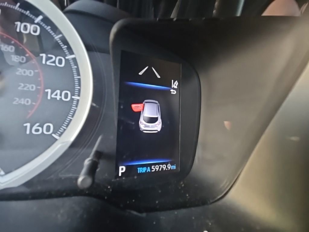 Used 2019 Toyota Corolla SE w/ SE Option Package image 14