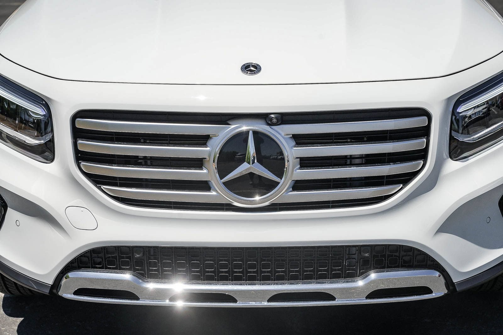 New 2026 Mercedes-Benz GLB 250 4MATIC image 7