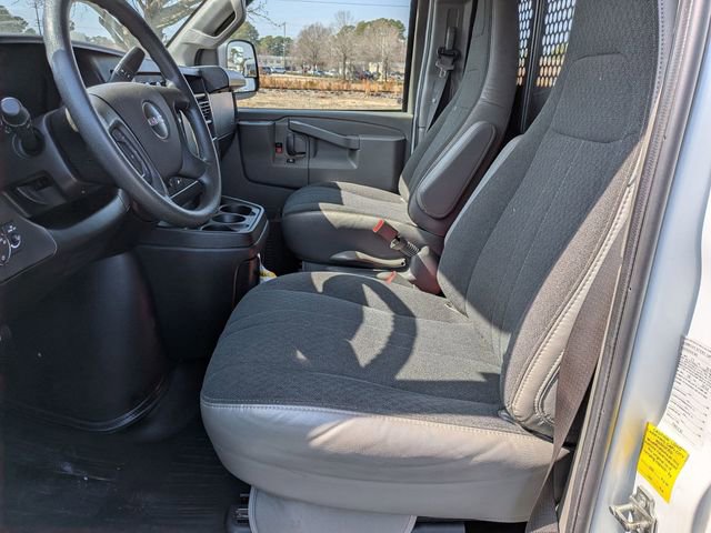 Used 2024 GMC Savana 2500 w/ Driver Convenience Package RWD image 15