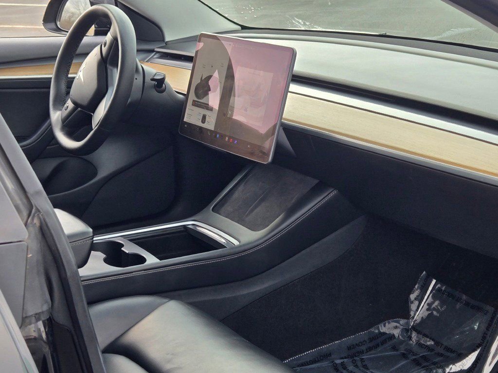 Used 2021 Tesla Model 3 Long Range image 8