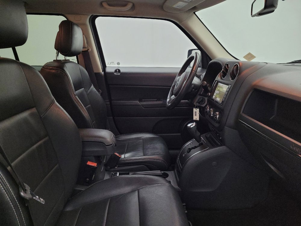 Used 2017 Jeep Patriot High Altitude image 21