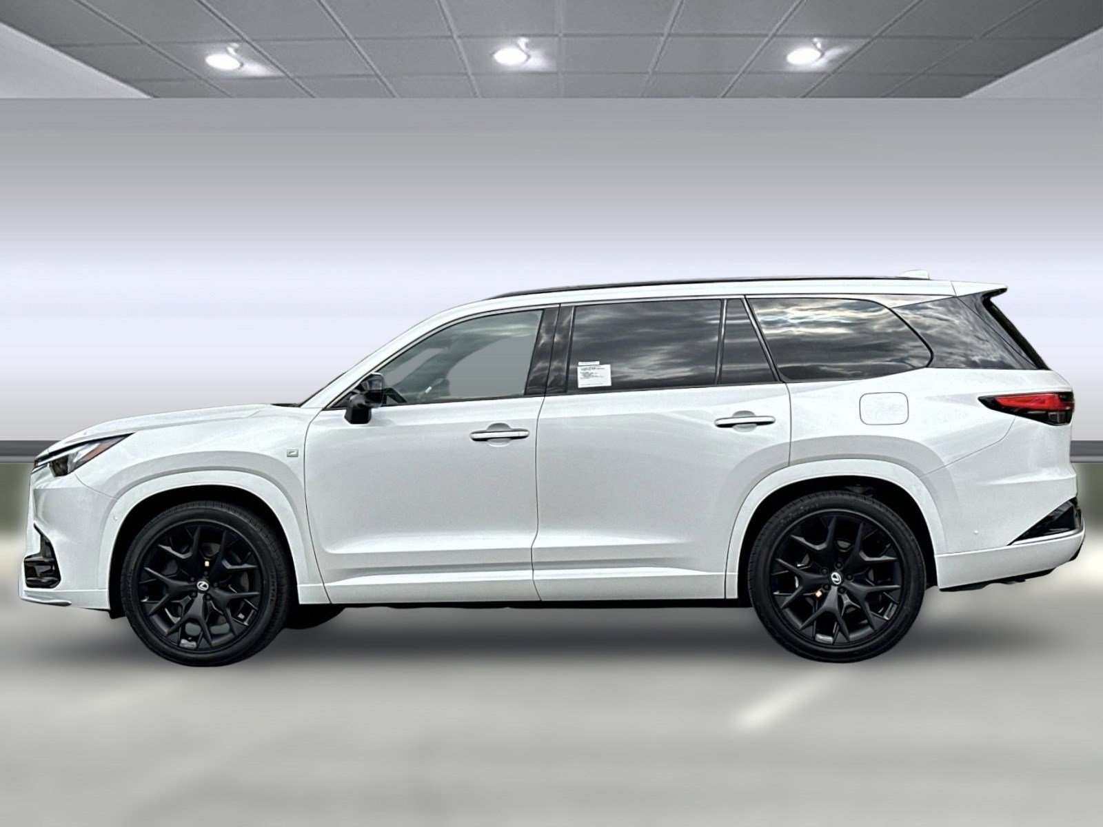New 2026 Lexus TX 350 AWD image 2