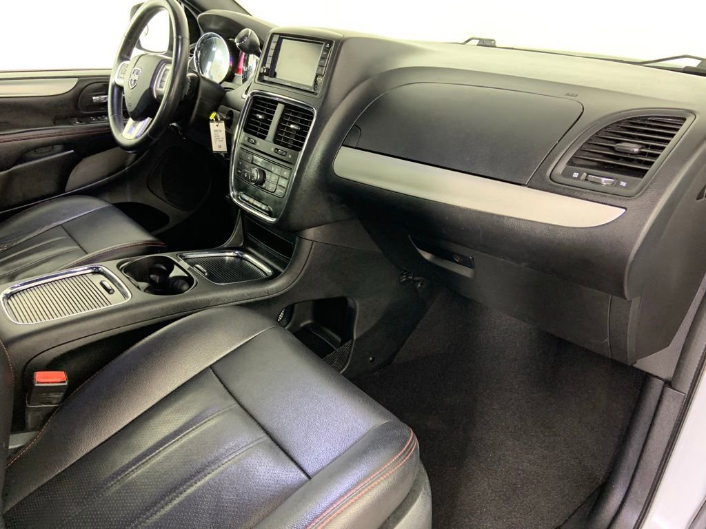 Used 2019 Dodge Grand Caravan GT FWD image 15