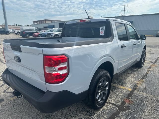 Used 2025 Ford Maverick XLT w/ Equipment Group 302A AWD/4WD image 4