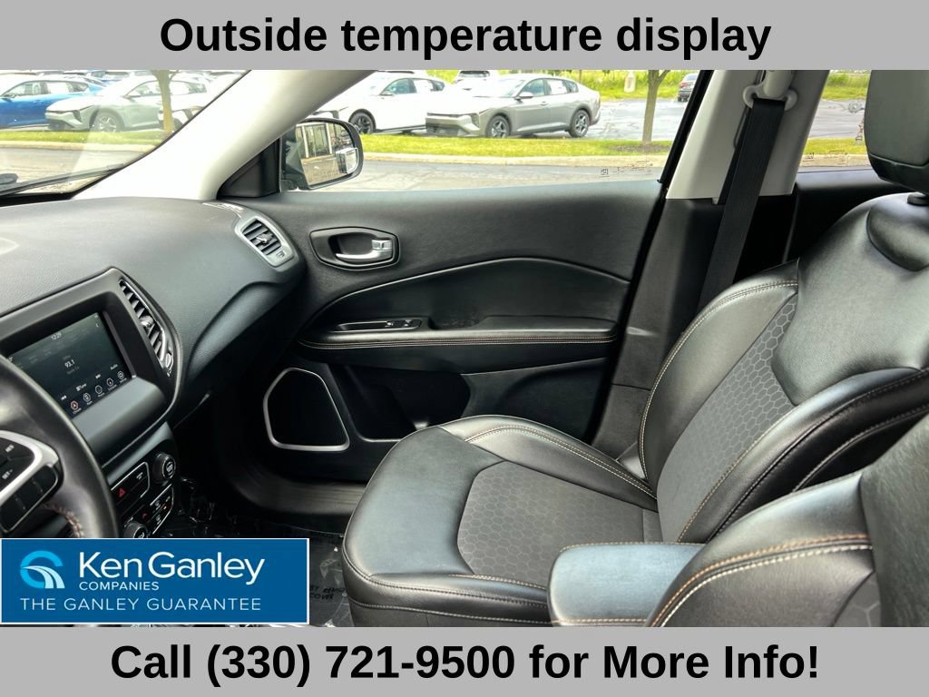 Used 2019 Jeep Compass Latitude AWD/4WD image 40