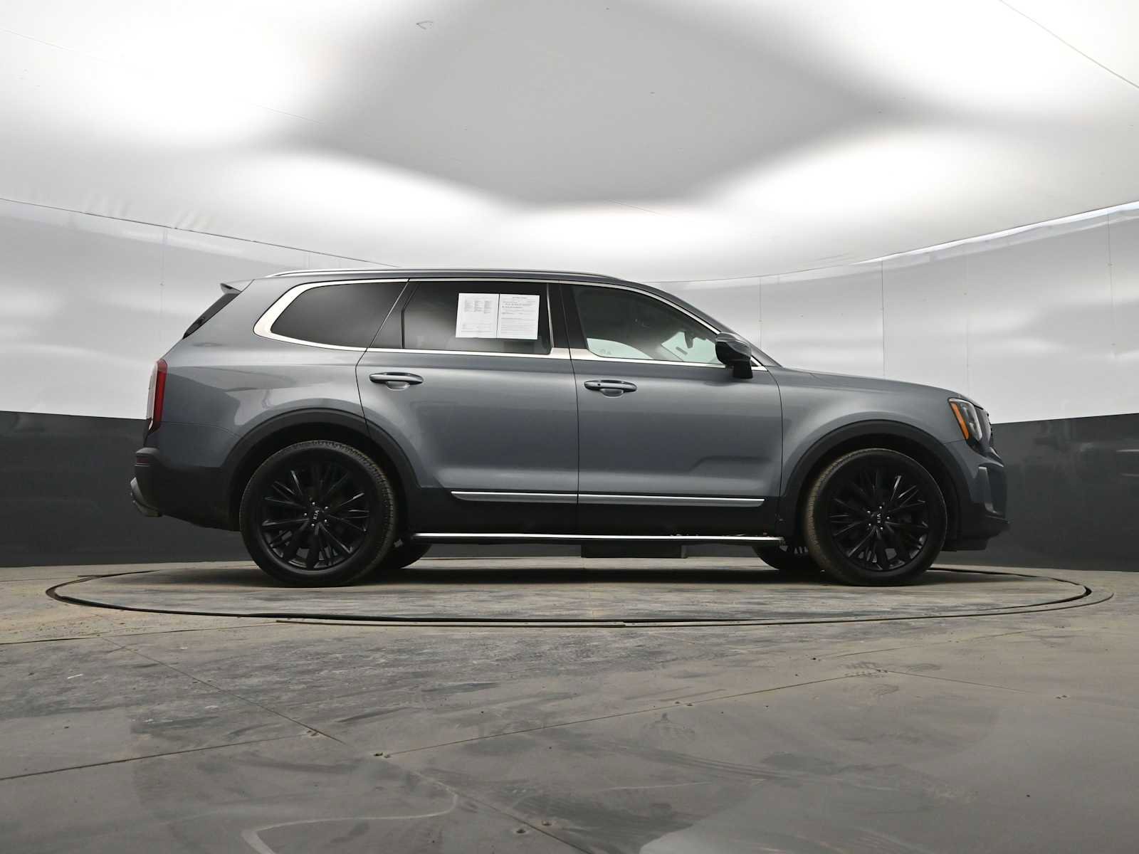Used 2020 Kia Telluride SX w/ SX Prestige Package image 37