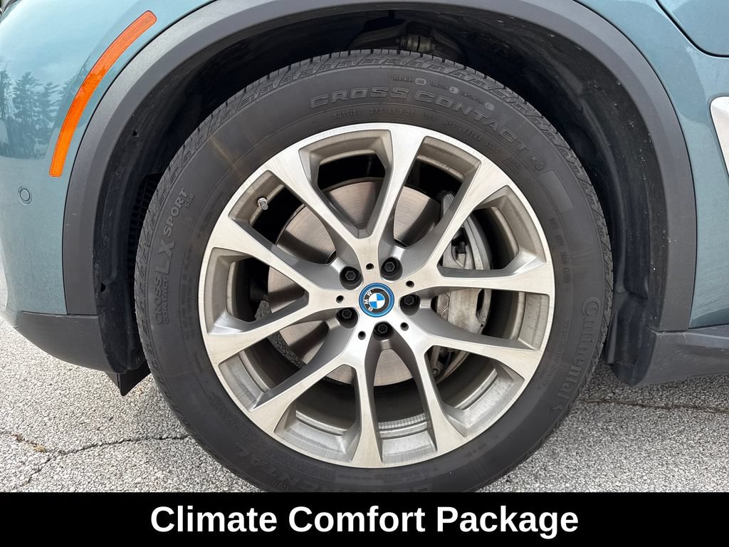 Used 2024 BMW X5 xDrive50e w/ Executive Package AWD/4WD image 11